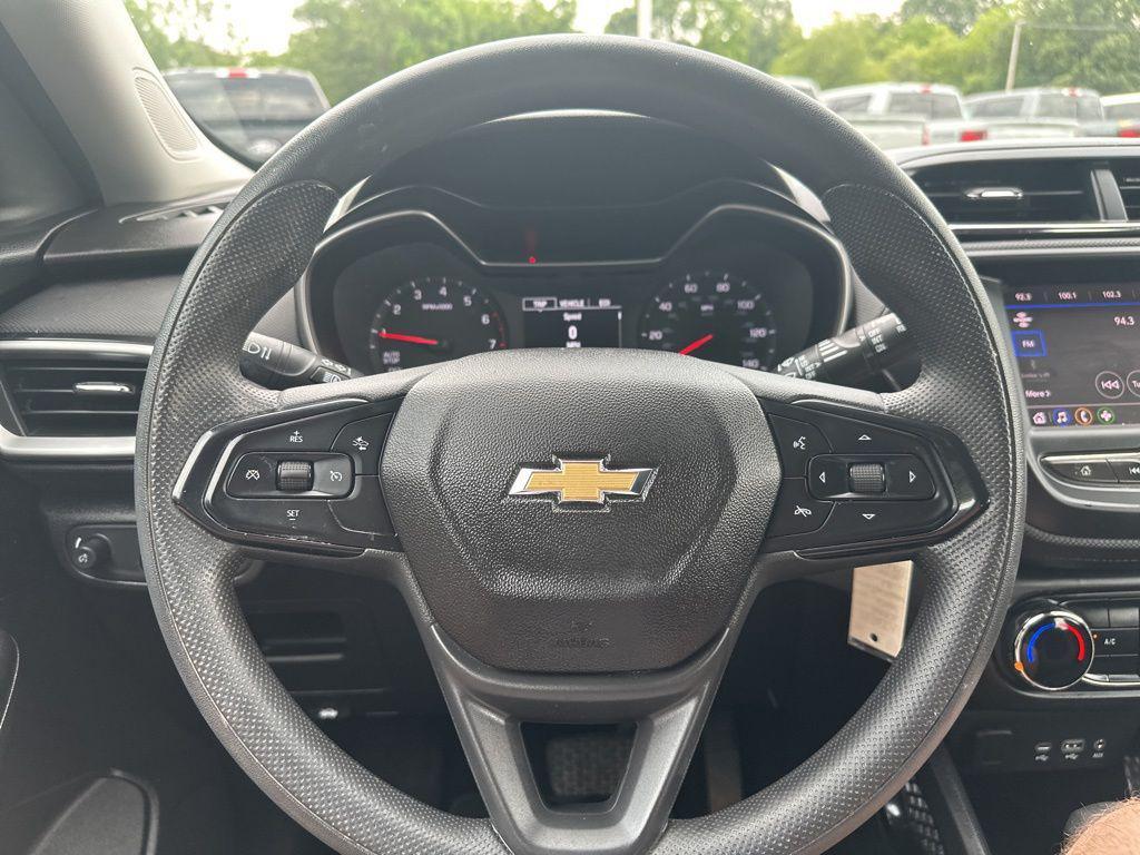 used 2023 Chevrolet TrailBlazer car, priced at $18,982