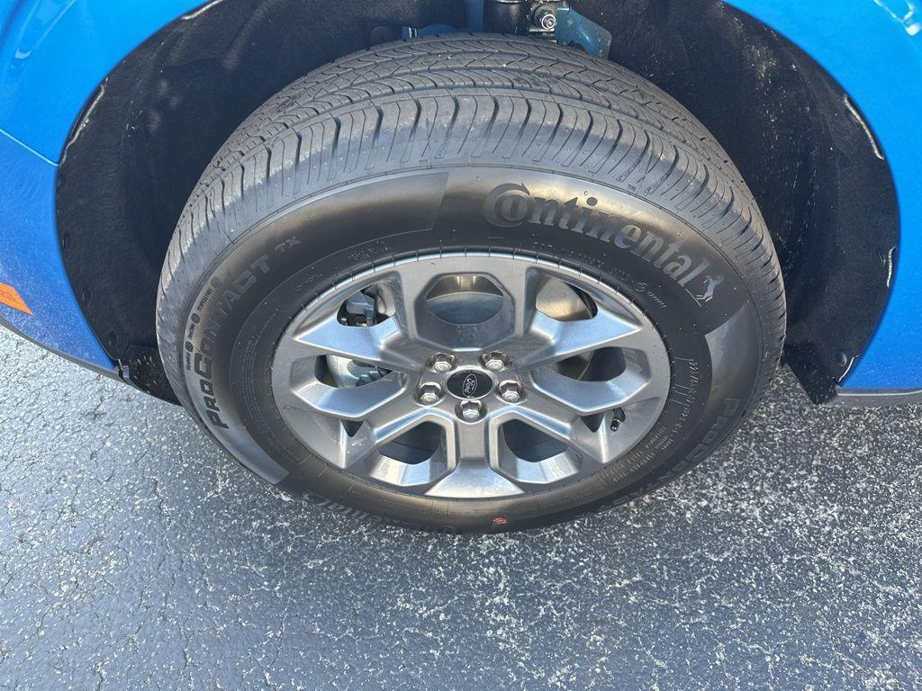 new 2025 Ford Maverick car, priced at $34,083