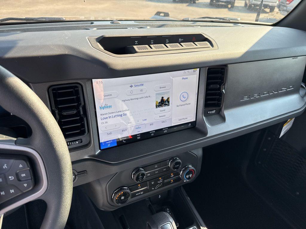 new 2025 Ford Bronco car, priced at $49,300