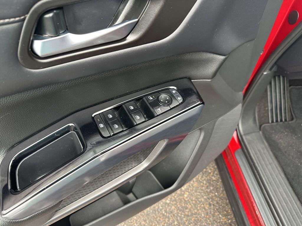 used 2023 Nissan Pathfinder car, priced at $27,988