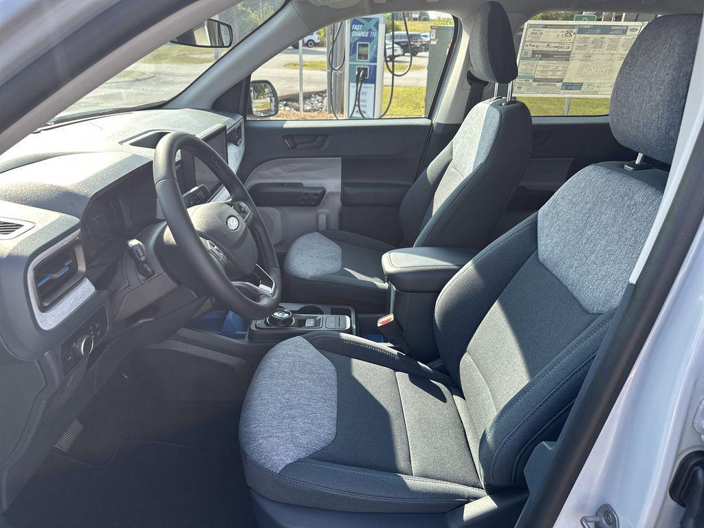 new 2025 Ford Maverick car, priced at $32,692