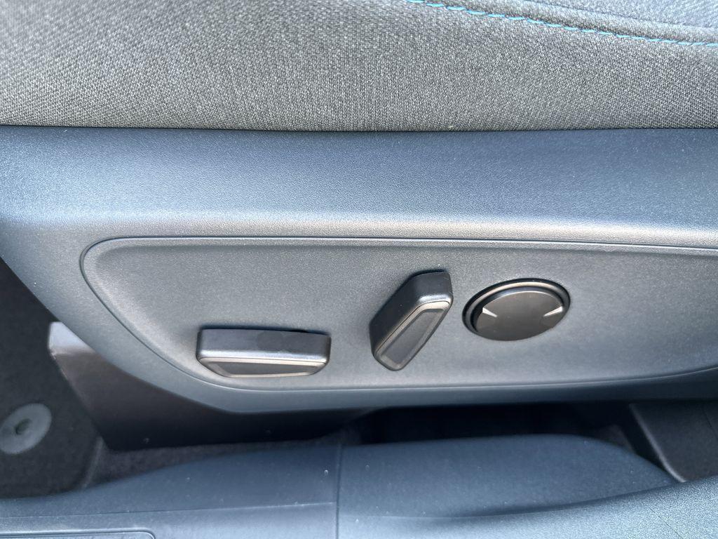 new 2025 Ford Maverick car, priced at $32,692