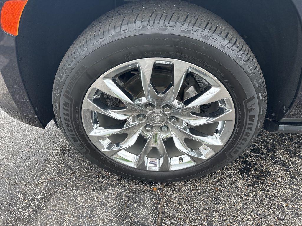 used 2021 Cadillac Escalade ESV car, priced at $47,988