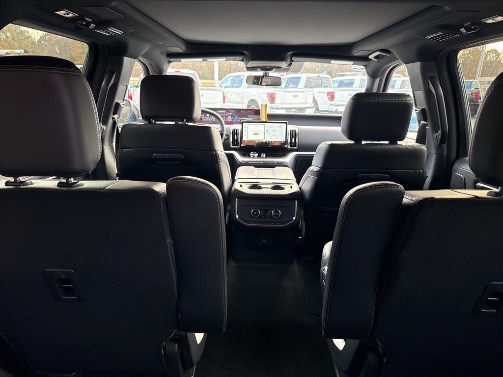 new 2025 Ford Expedition car, priced at $82,856