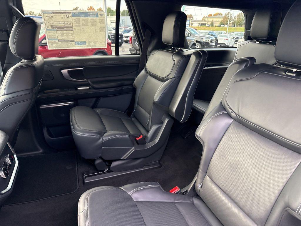 new 2025 Ford Expedition car, priced at $82,856