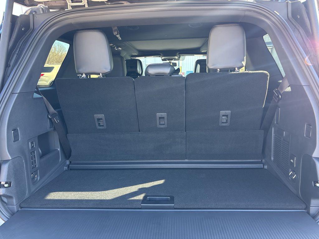 new 2026 Ford Expedition car, priced at $80,996