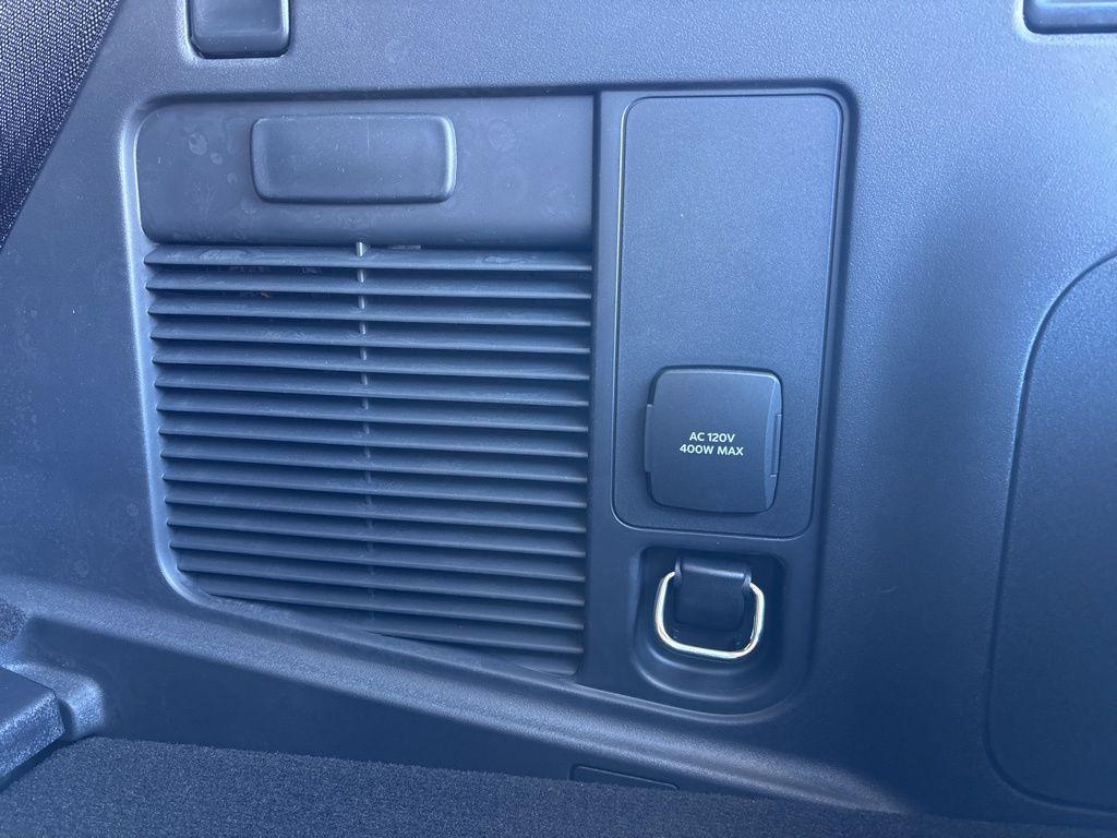 new 2026 Ford Expedition car, priced at $80,996