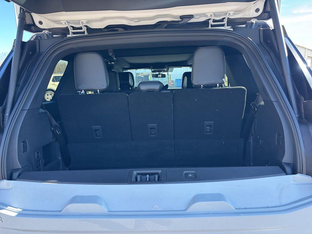 new 2026 Ford Expedition car, priced at $80,996