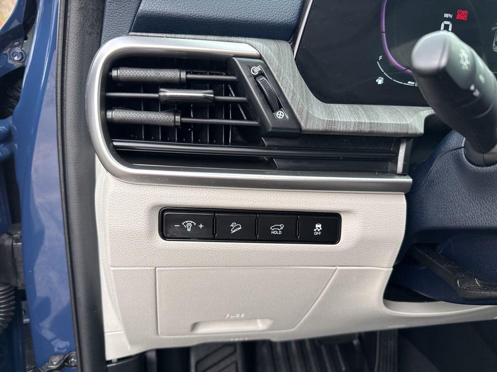 used 2024 Kia Telluride car, priced at $36,888