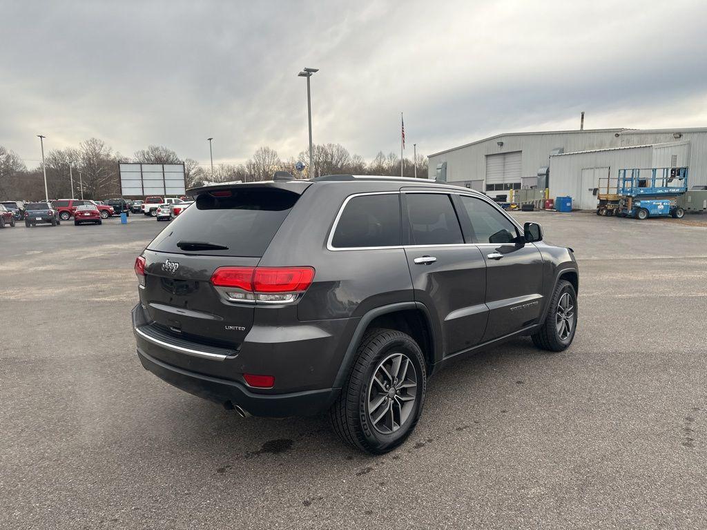 used 2018 Jeep Grand Cherokee car, priced at $16,181