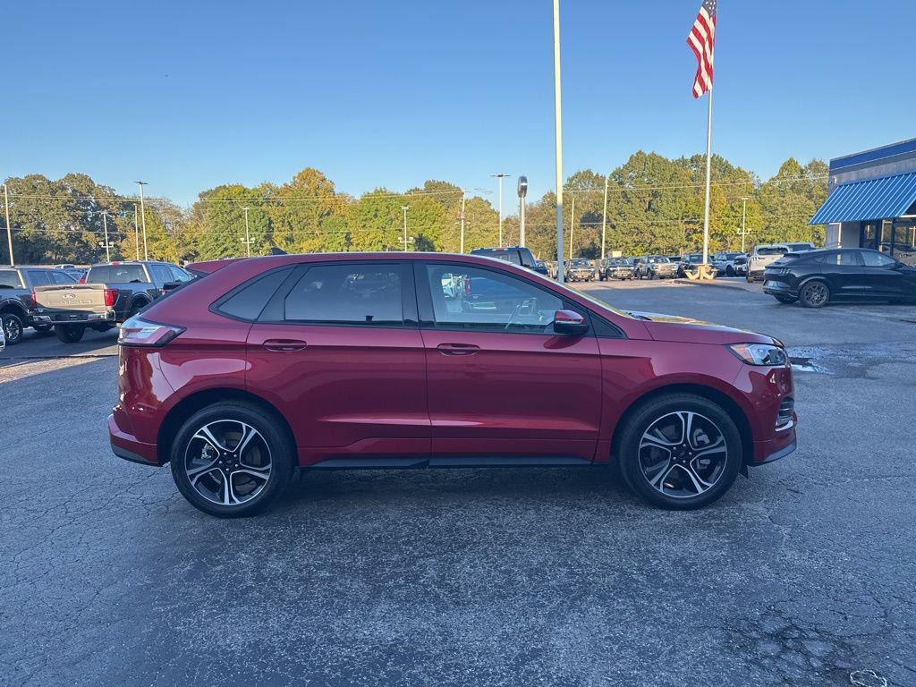 used 2024 Ford Edge car, priced at $33,888