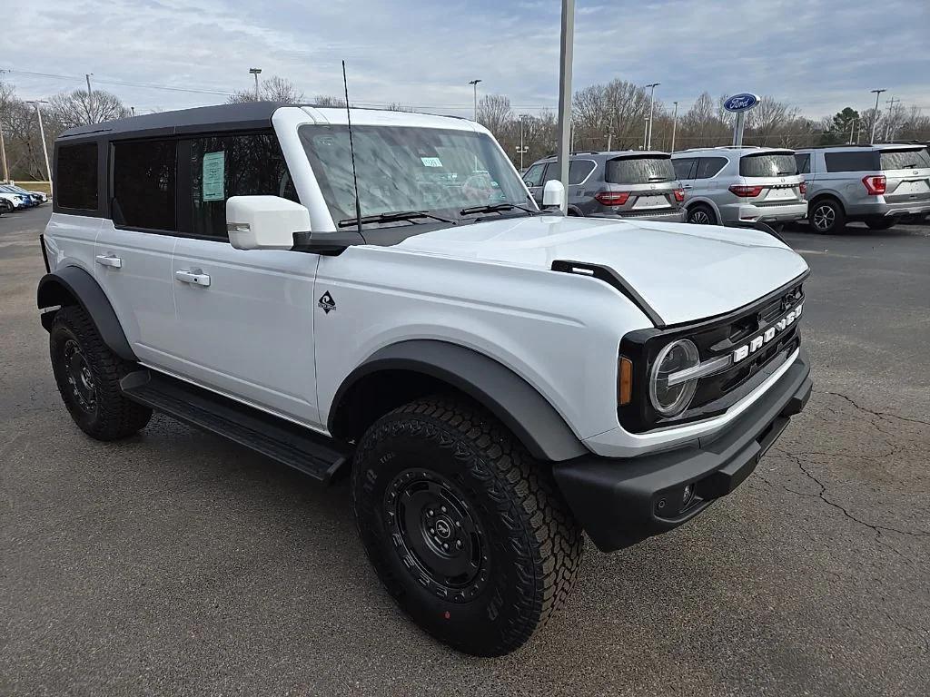 new 2025 Ford Bronco car, priced at $57,506