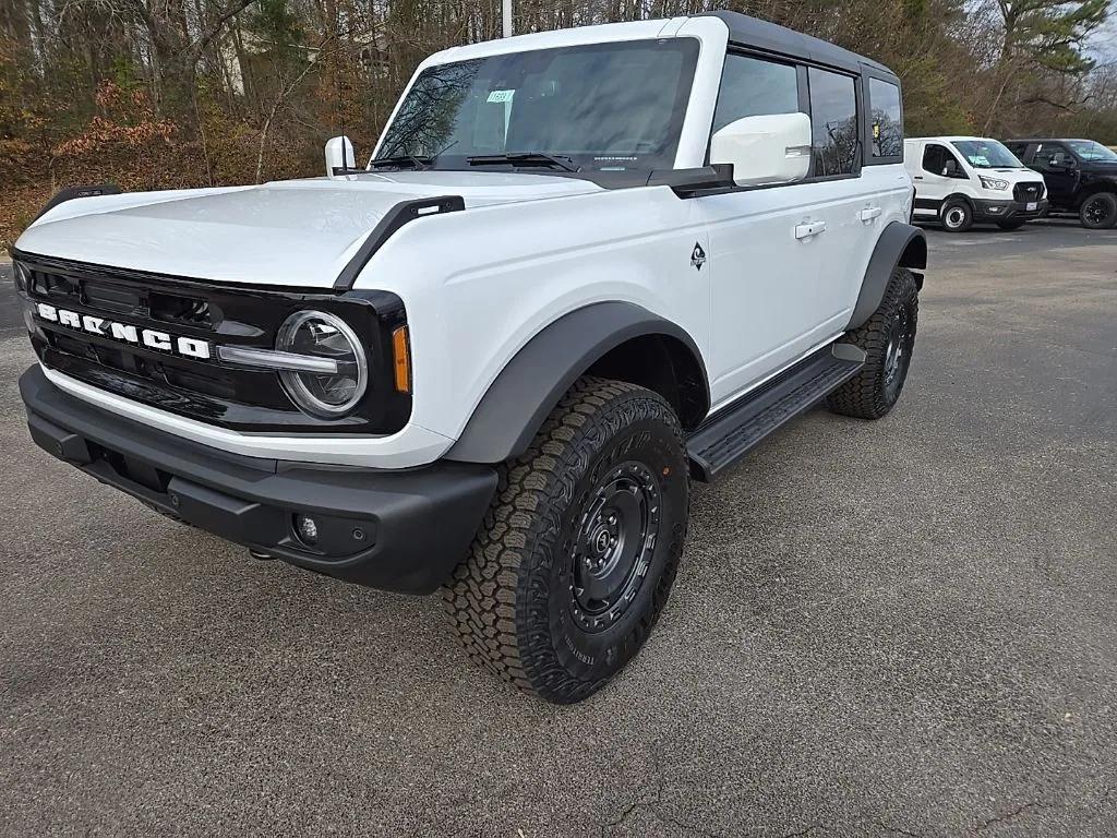 new 2025 Ford Bronco car, priced at $57,506