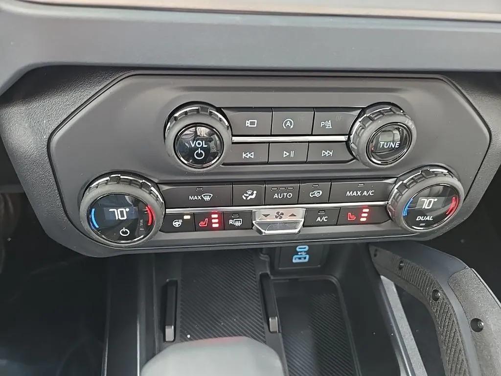 new 2025 Ford Bronco car, priced at $57,506