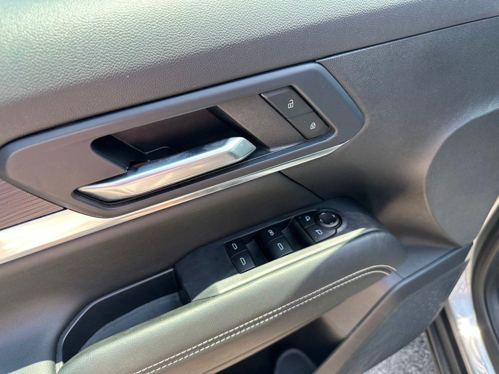 used 2025 GMC Terrain car, priced at $26,888