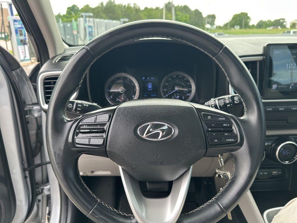 used 2022 Hyundai Venue car, priced at $17,988