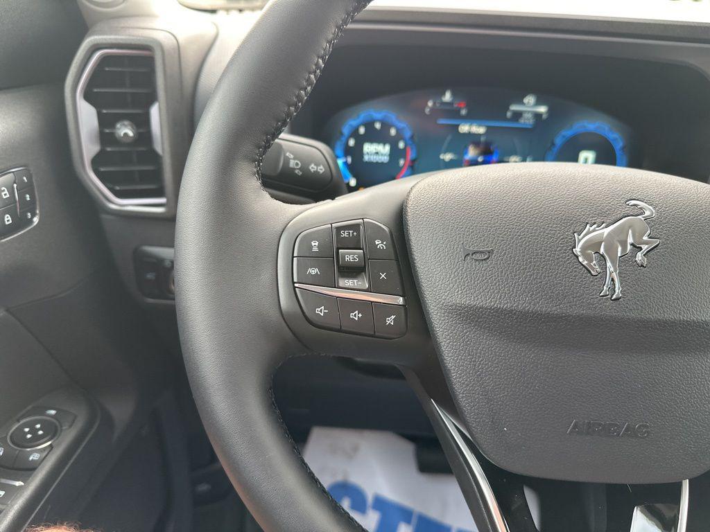 new 2025 Ford Bronco Sport car, priced at $38,924