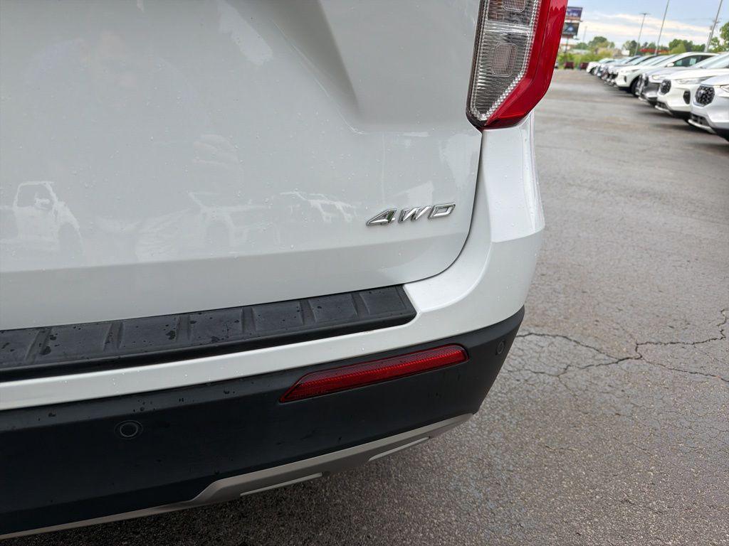 used 2024 Ford Explorer car, priced at $30,988