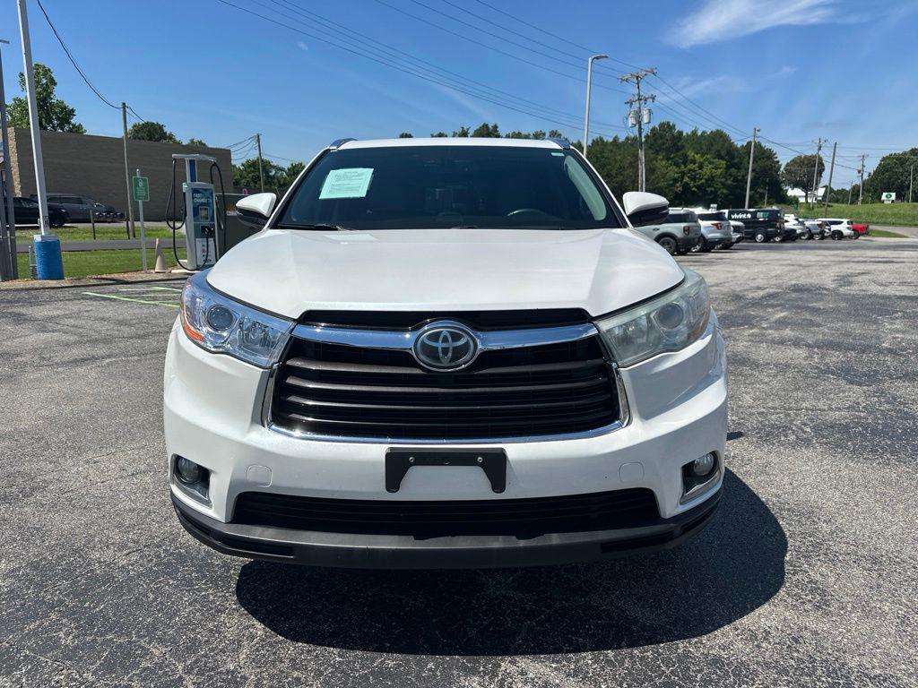 used 2016 Toyota Highlander car, priced at $16,988