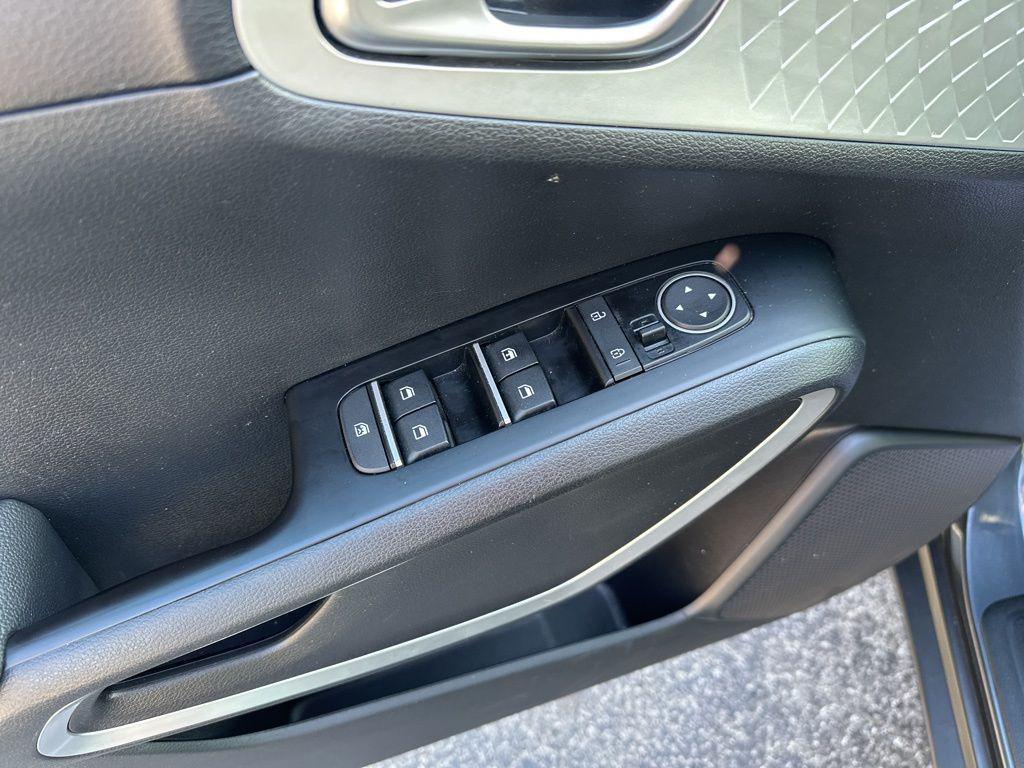 used 2024 Kia Soul car, priced at $17,447