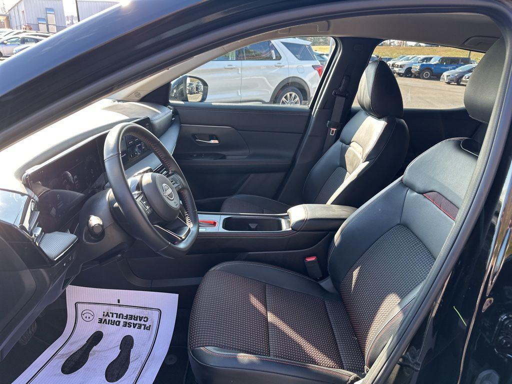 used 2025 Nissan Kicks car, priced at $22,888