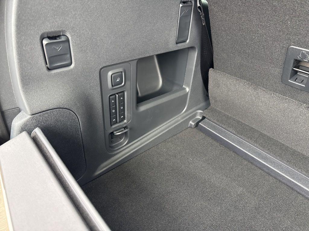 new 2026 Ford Expedition car, priced at $81,784