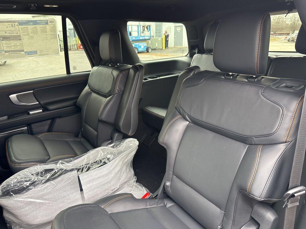 new 2026 Ford Expedition car, priced at $81,784