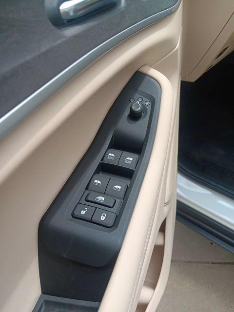 new 2025 Jeep Grand Cherokee car, priced at $42,999