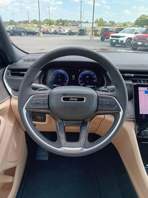 new 2025 Jeep Grand Cherokee L car, priced at $47,999