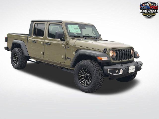 new 2026 Jeep Gladiator car, priced at $43,610