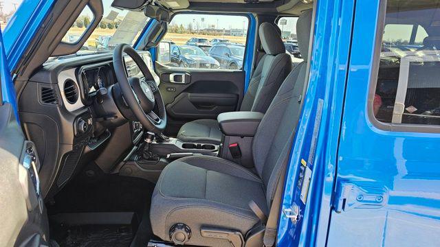 new 2025 Jeep Wrangler car, priced at $37,986