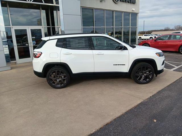 new 2026 Jeep Compass car, priced at $30,286