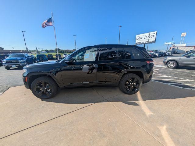 new 2025 Jeep Grand Cherokee car, priced at $42,488