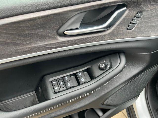 new 2025 Jeep Grand Cherokee L car, priced at $42,986