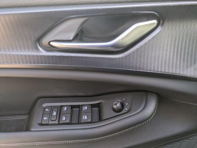 new 2025 Jeep Grand Cherokee L car, priced at $42,986