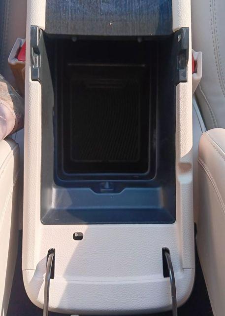 used 2016 Chrysler 200 car, priced at $15,999