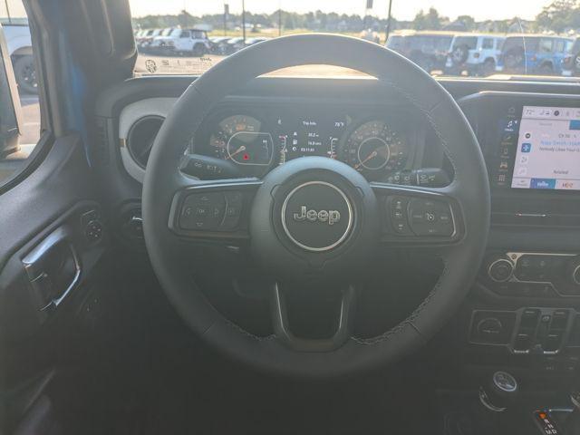 new 2025 Jeep Wrangler car, priced at $42,186