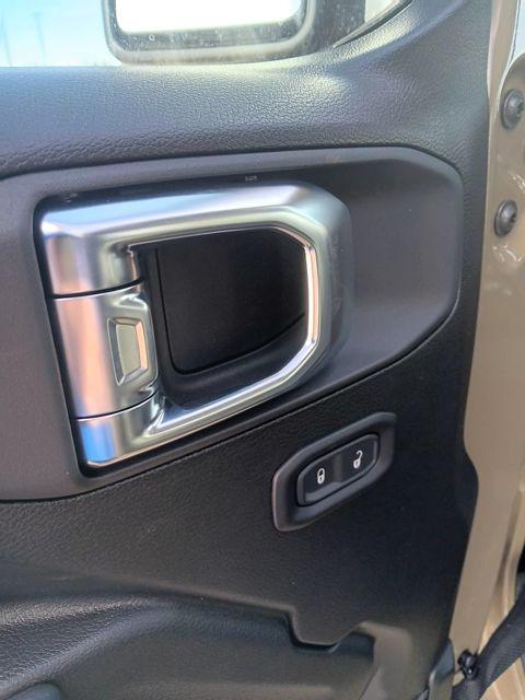 new 2026 Jeep Wrangler car, priced at $36,998