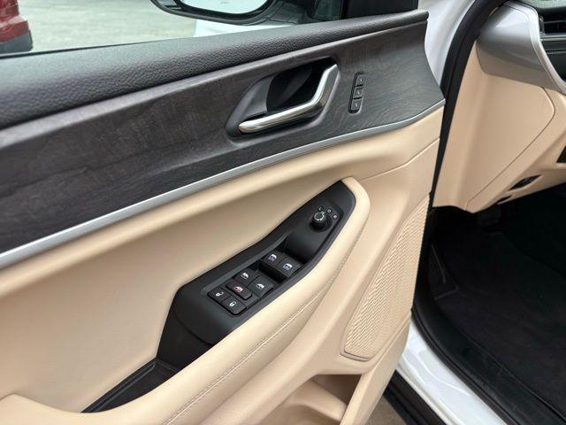 new 2025 Jeep Grand Cherokee L car, priced at $47,488