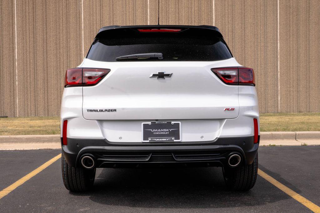 new 2026 Chevrolet TrailBlazer car, priced at $32,318