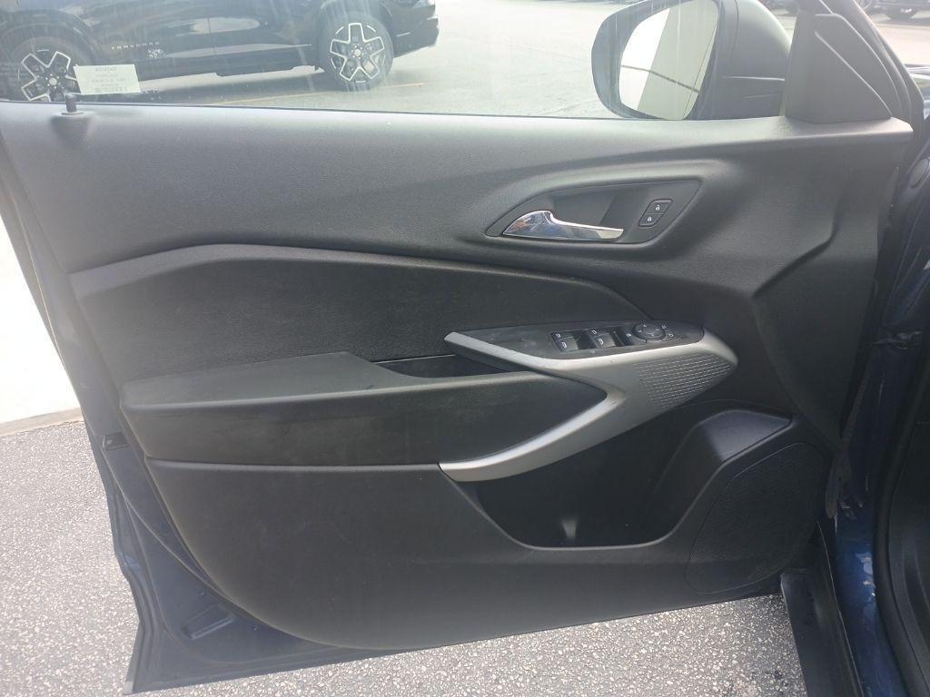 used 2024 Chevrolet Trax car, priced at $20,485