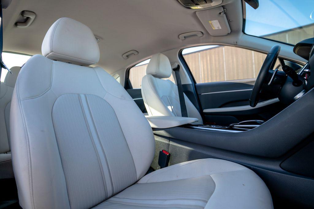 used 2023 Hyundai Sonata Hybrid car, priced at $24,977