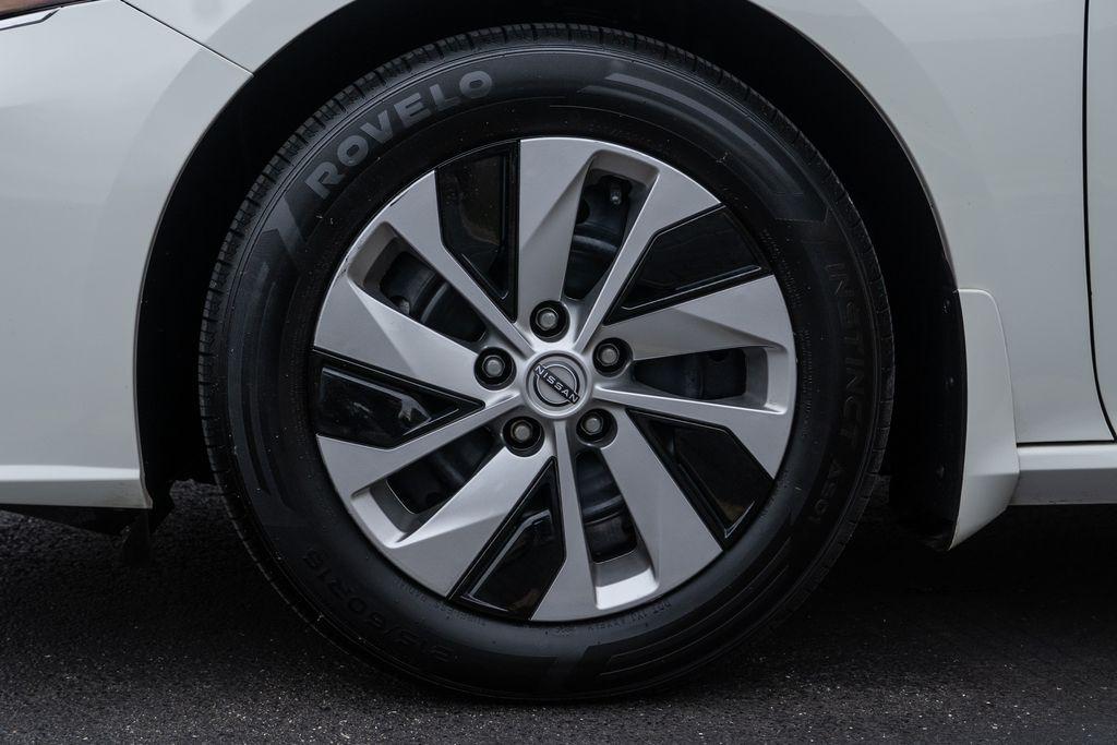 used 2024 Nissan Altima car, priced at $16,548