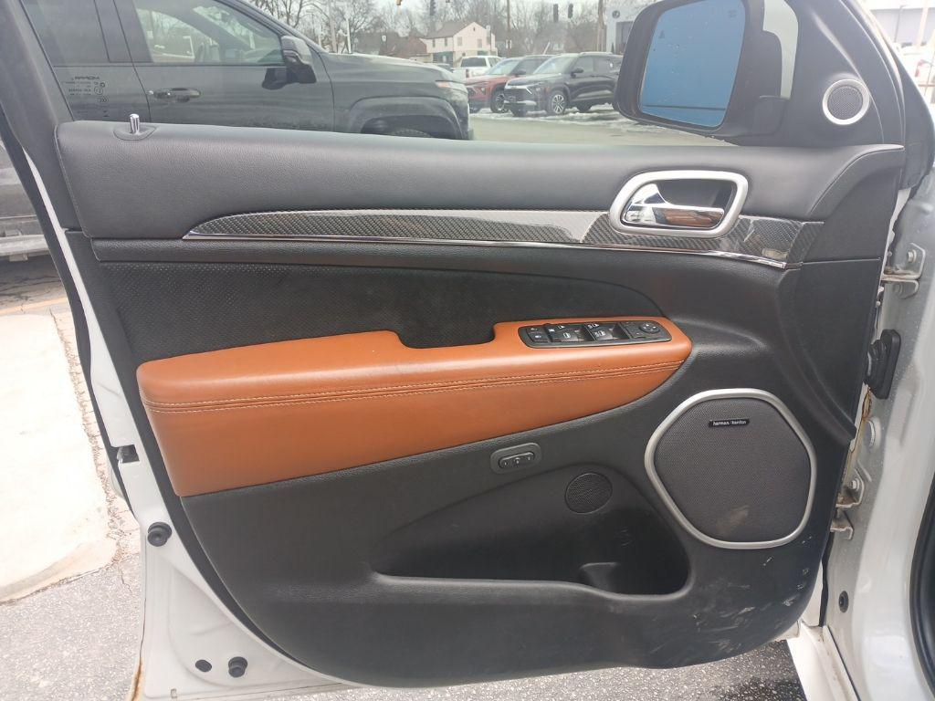 used 2015 Jeep Grand Cherokee car, priced at $27,998