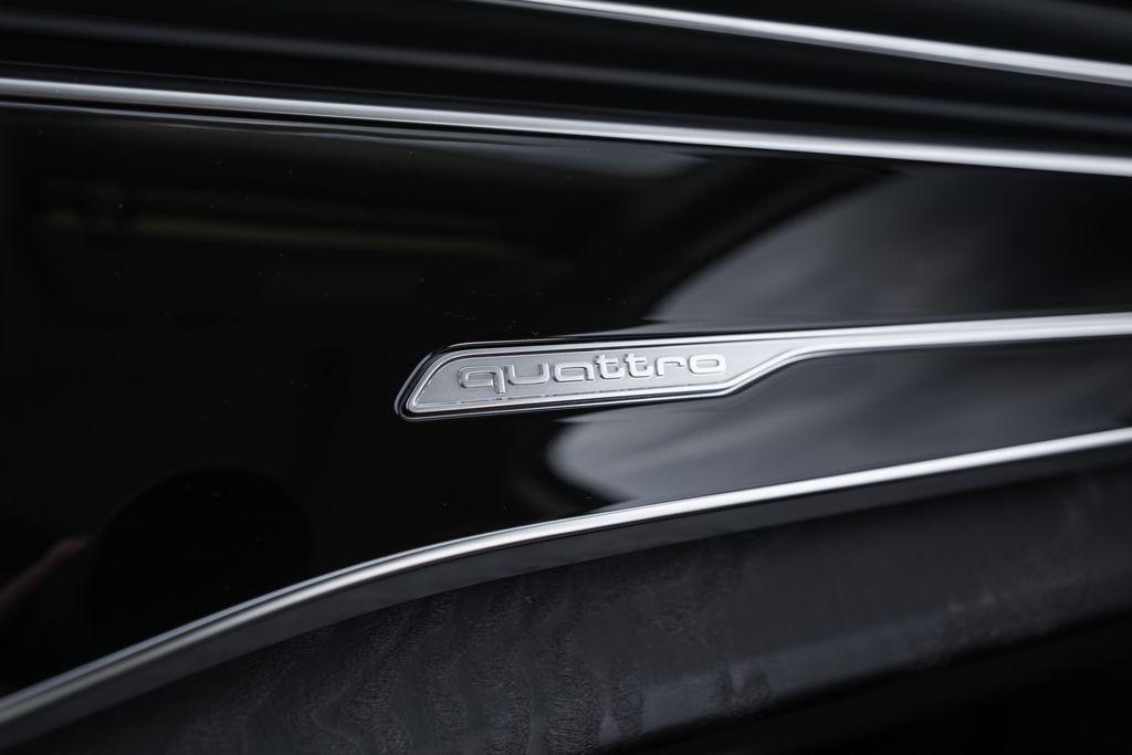 used 2025 Audi Q7 car, priced at $54,998