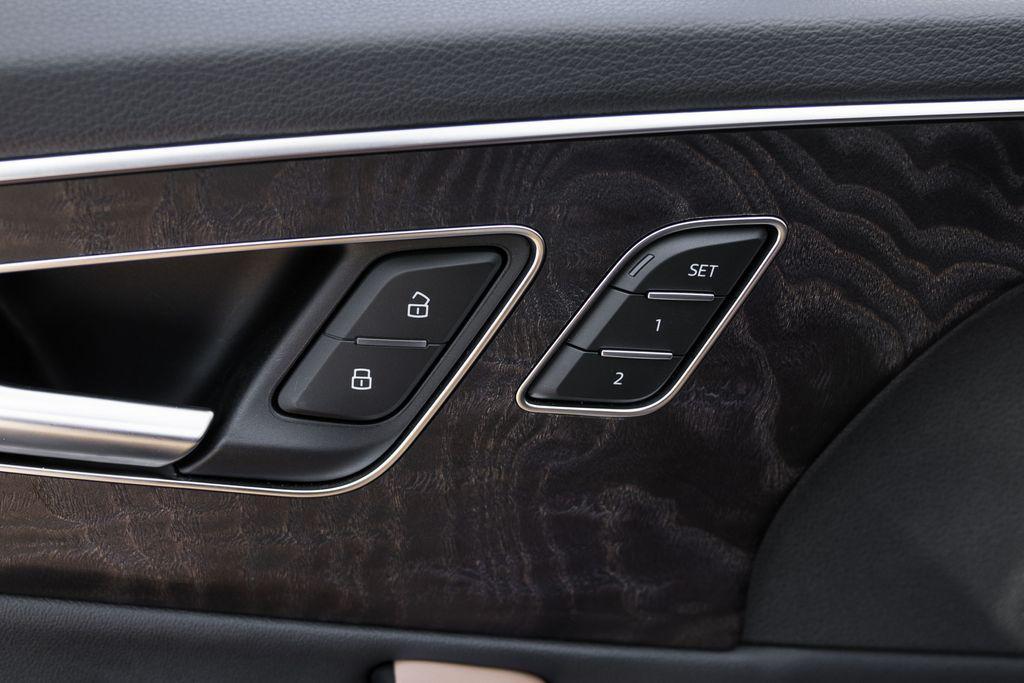 used 2025 Audi Q7 car, priced at $54,998