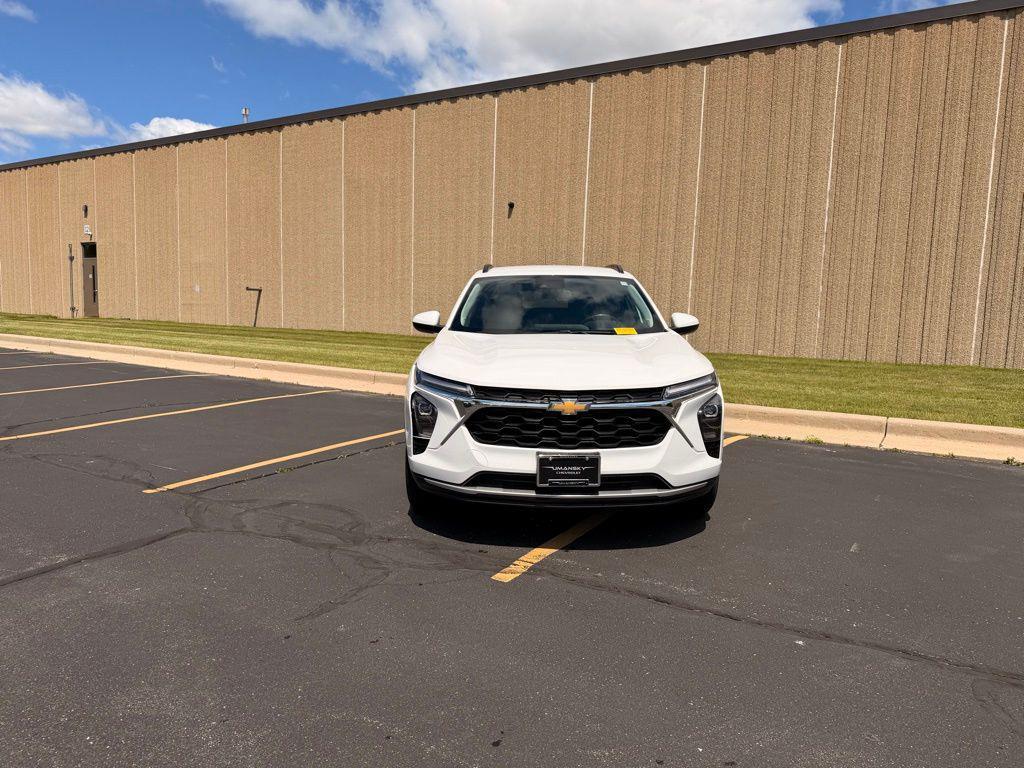used 2024 Chevrolet Trax car, priced at $20,357