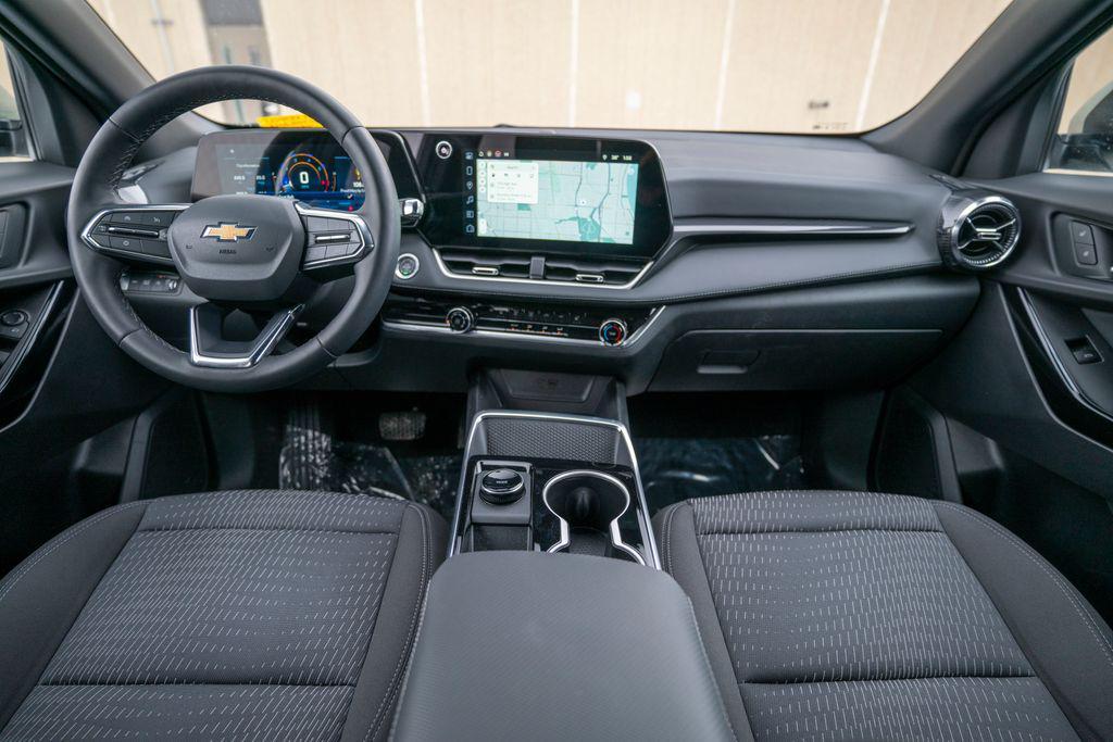 used 2026 Chevrolet Equinox car, priced at $29,905