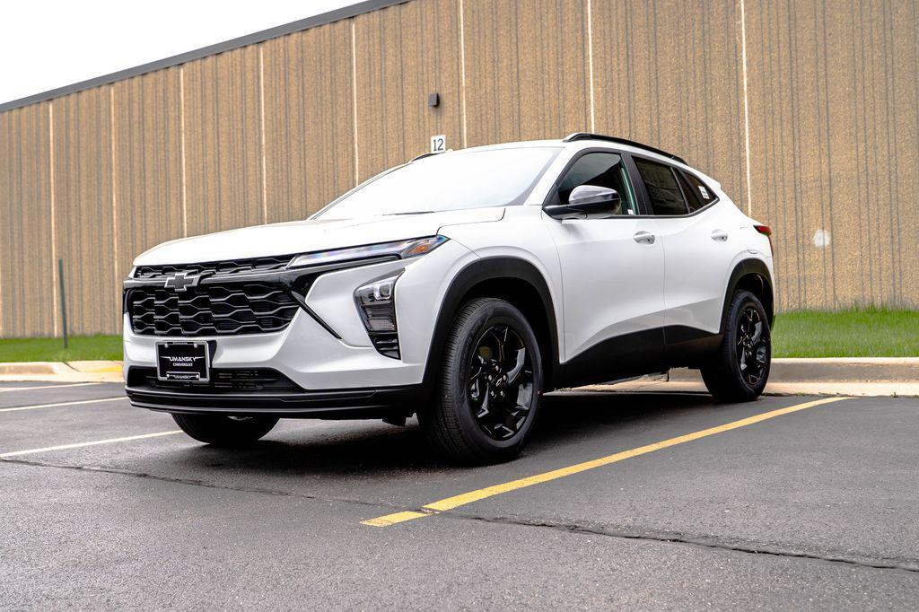 new 2026 Chevrolet Trax car, priced at $25,987