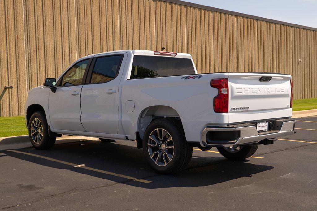 new 2025 Chevrolet Silverado 1500 car, priced at $46,317